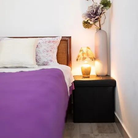House Lora Vakantiehuis Risika